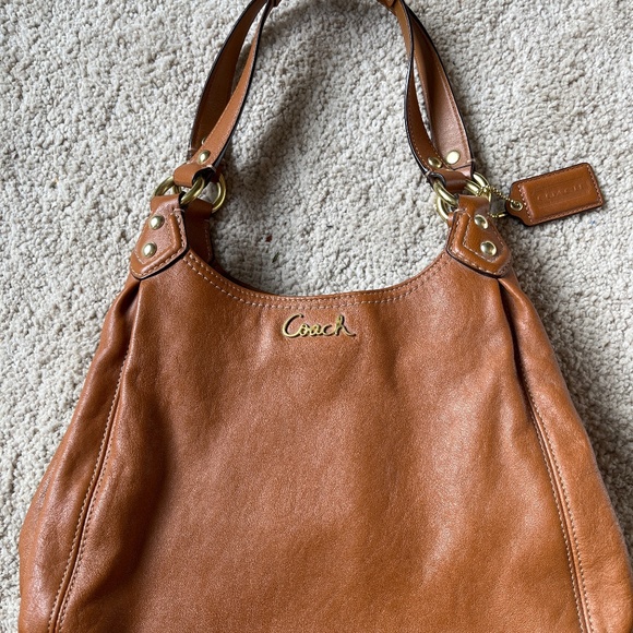 Coach hobo purse - Picture 1 of 3